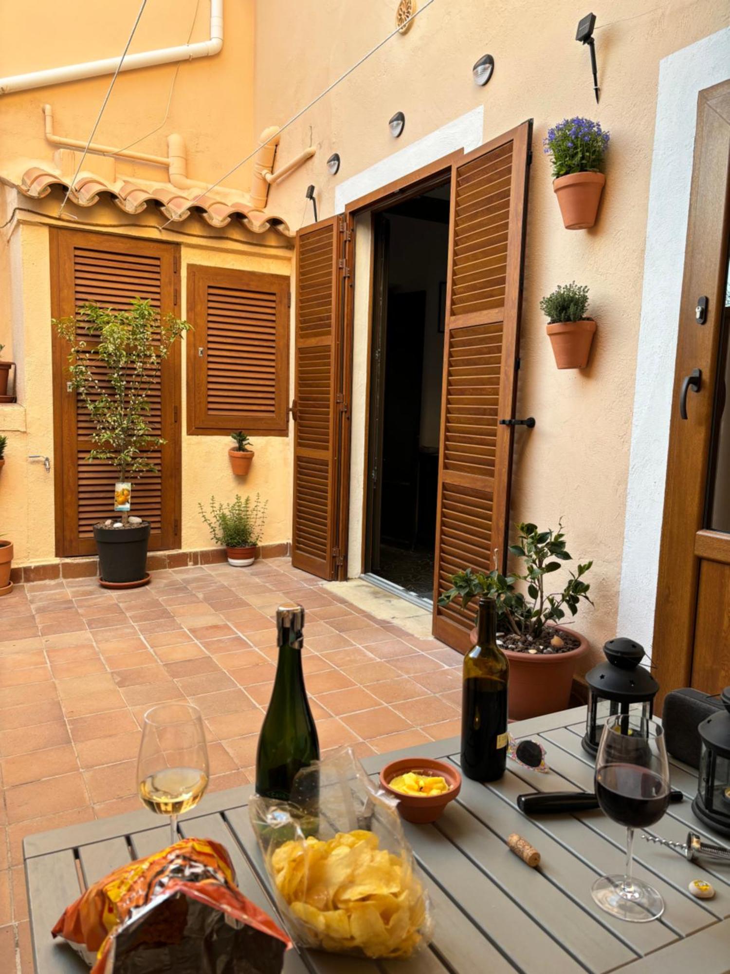 Vila Sweet William S'Arraco Exteriér fotografie